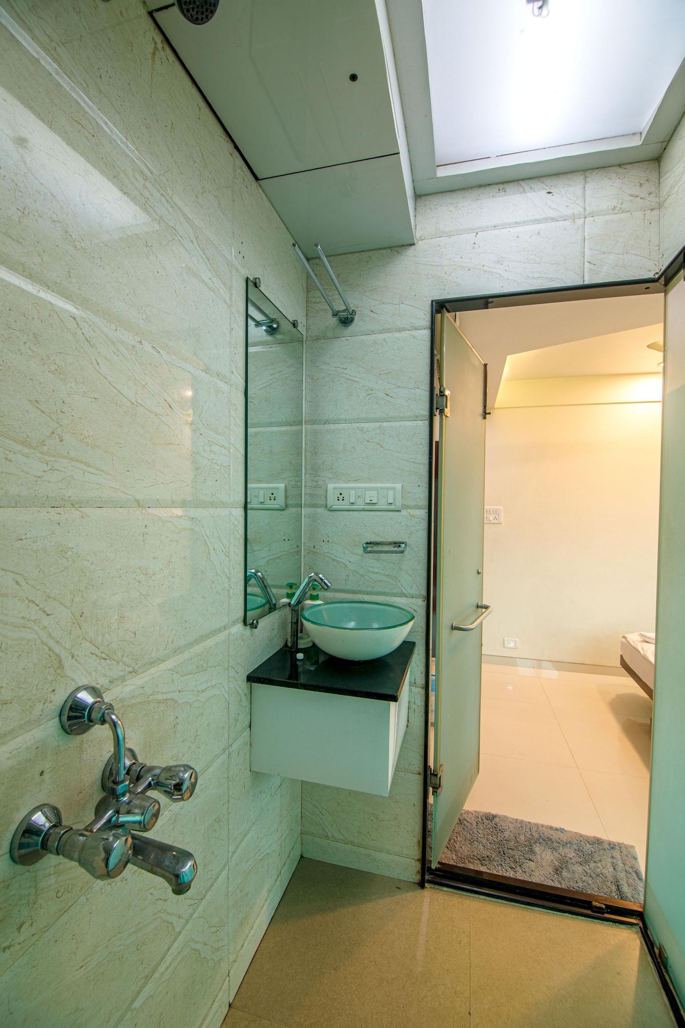 La Hotel Metro Near Bkc Mumbai Exterior foto